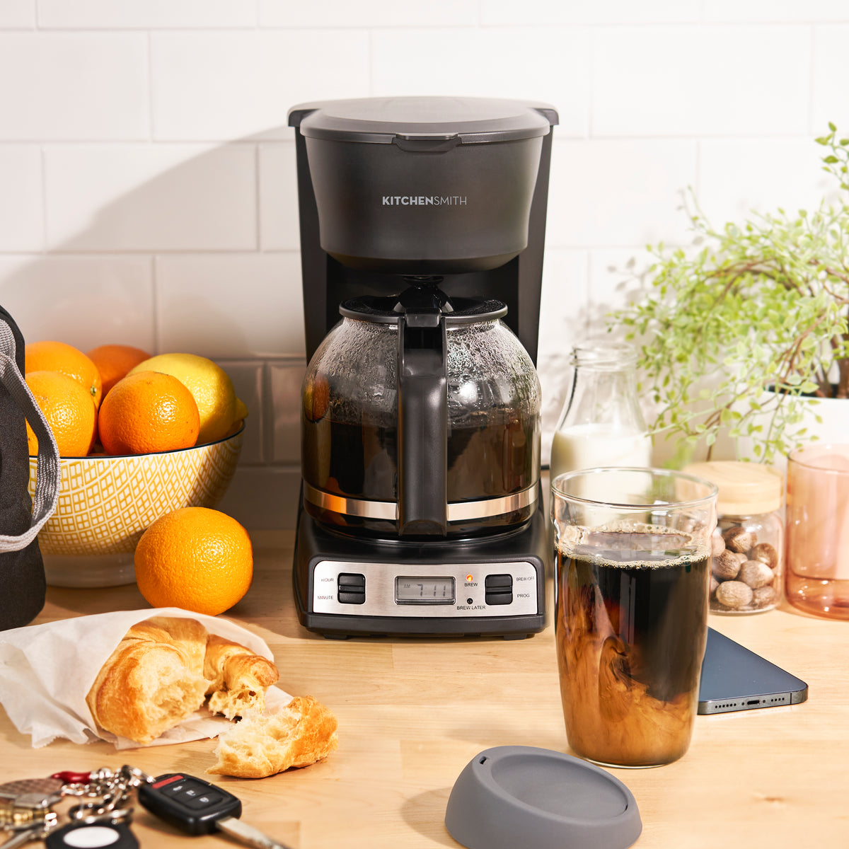KitchenSmith by Bella 12 Cup Programmable Coffee Maker, Black Matte – Bella  Housewares