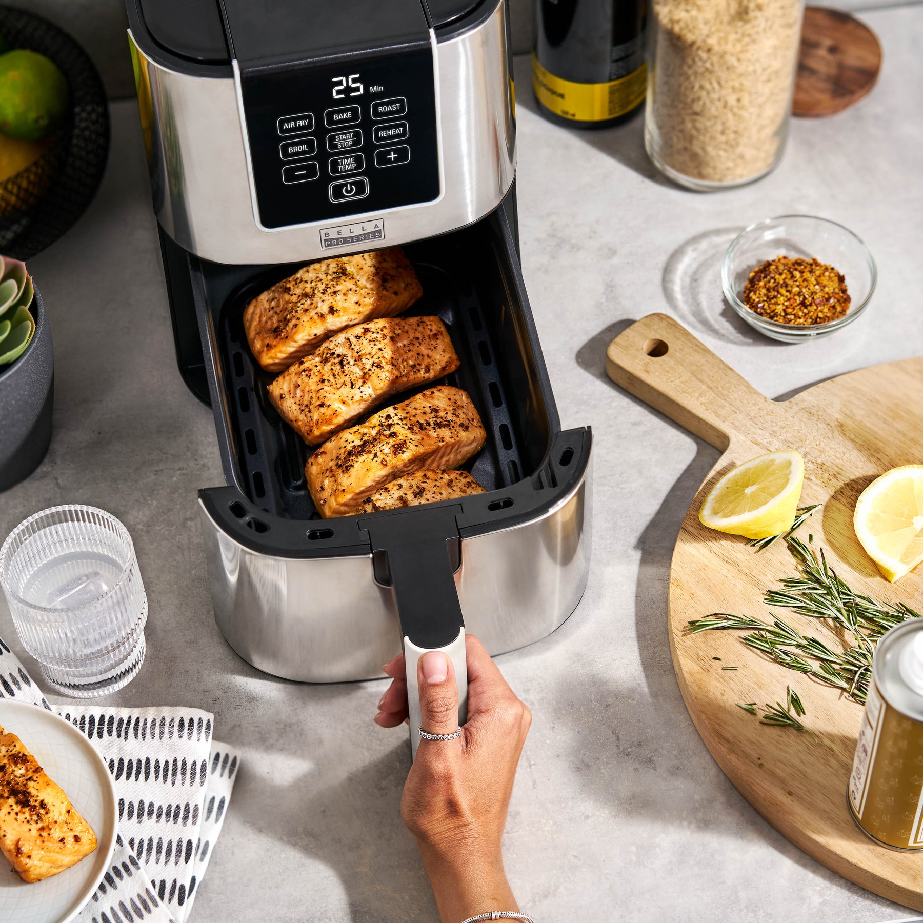 Bella Pro Touchscreen 4-qt. Air Fryer drops to $35 for today only