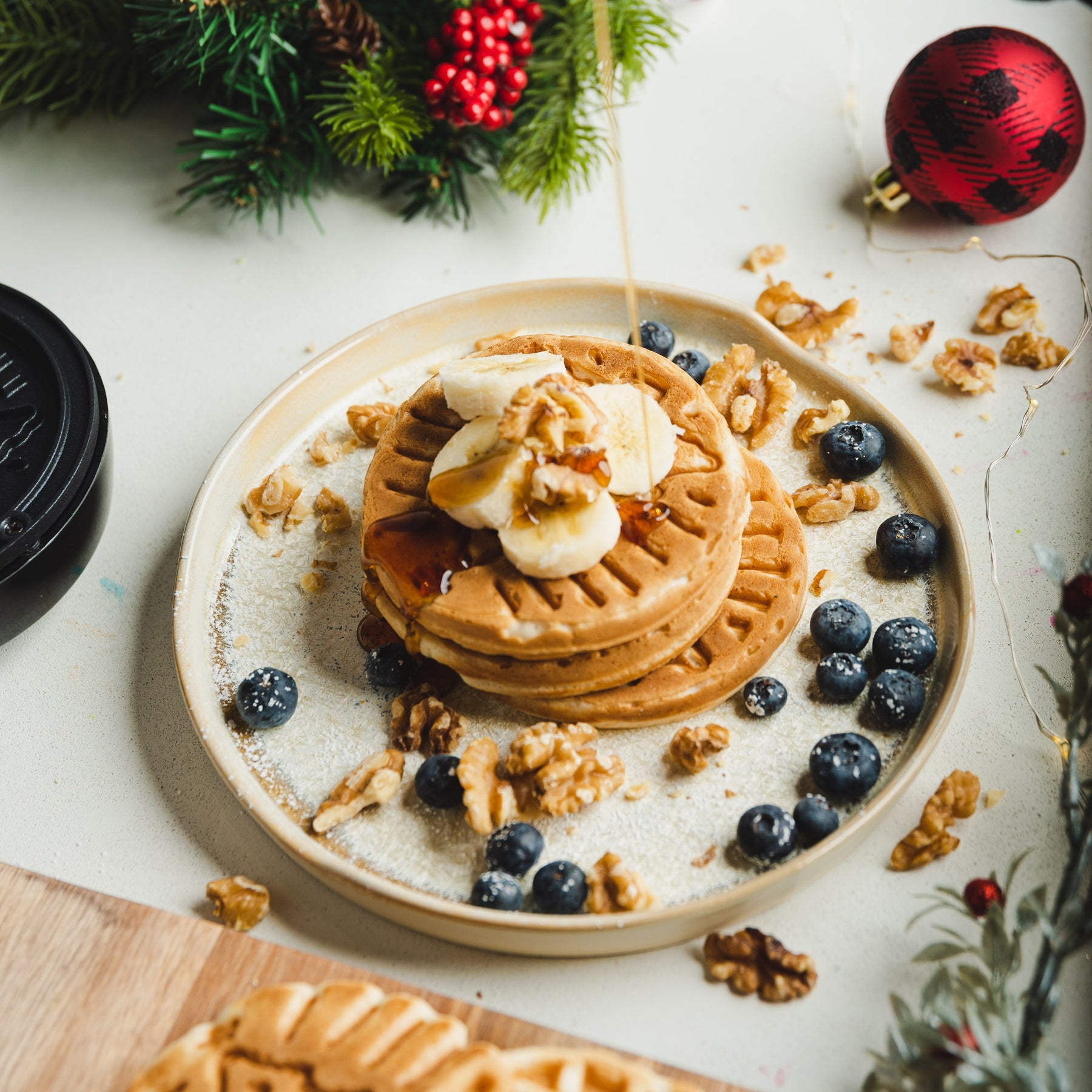 Mini Waffle Maker Christmas Tree – Bella Housewares