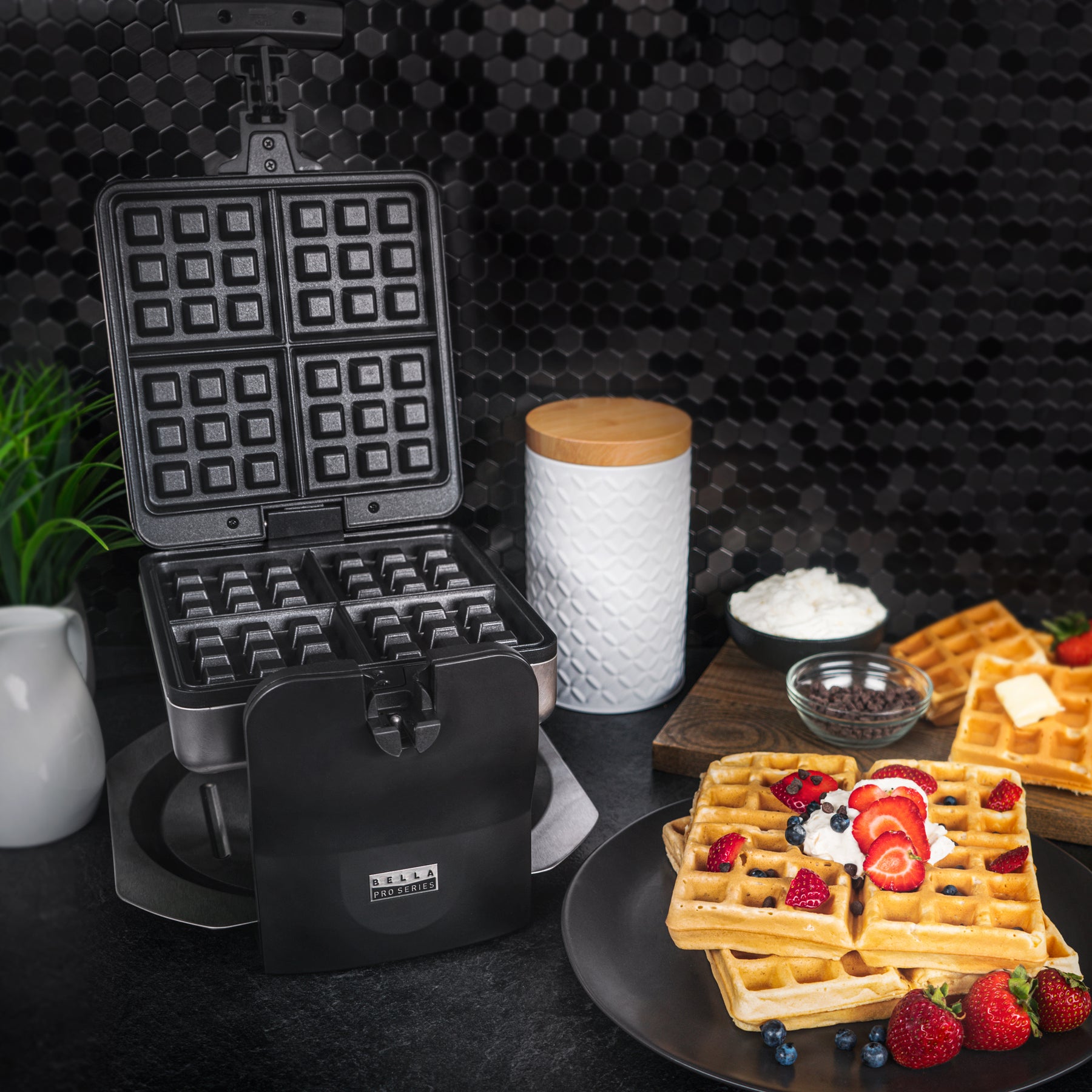 BELLA Classic Rotating Non-Stick Belgian Waffle Maker, Black & Electric  Griddle w Warming Tray, Make 8 Pancakes or Eggs At Once, Fry Flip & Serve